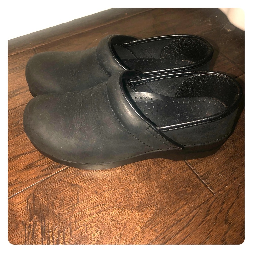 Dansko nursing clogs